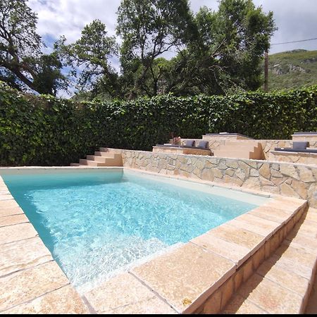 Gkk House Private Swimming Pool Luxury House Villa Skriperon Exterior photo